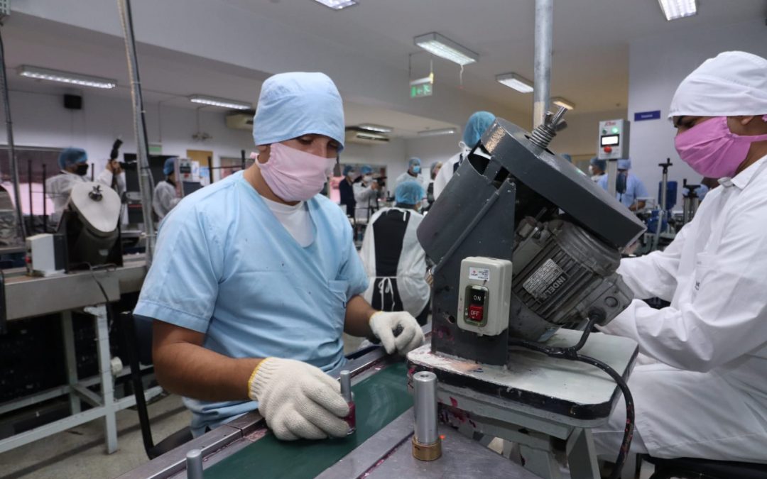 Según análisis, 240 mil puestos de trabajo están en riesgo ante nuevas restricciones