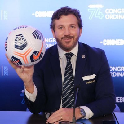 Presidente de Conmebol: “Vacunas para el fútbol sudamericano ya están llegando”