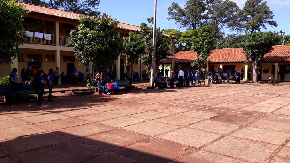 Colegios privados ponen sus instalaciones a disposición de Salud para vacunación masiva