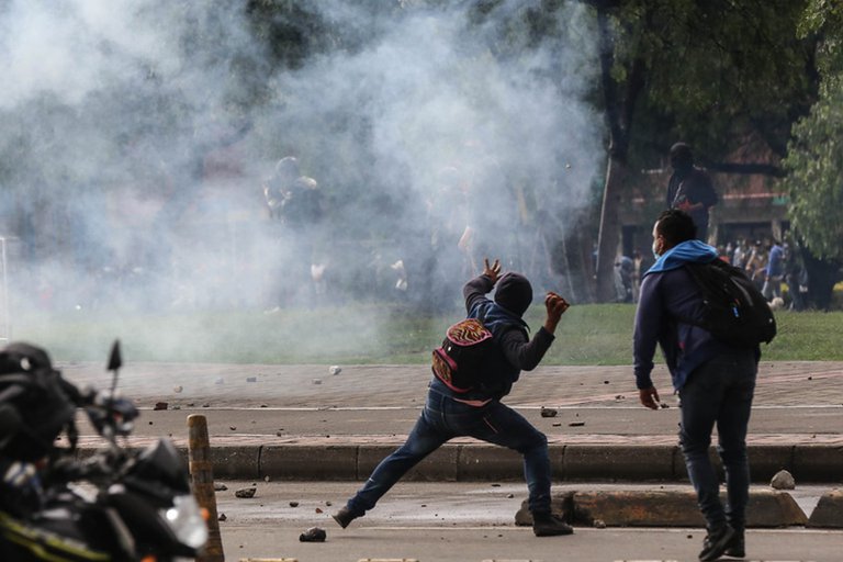 ¿Qué pasa en Colombia? ONU pide frenar uso excesivo de la fuerza