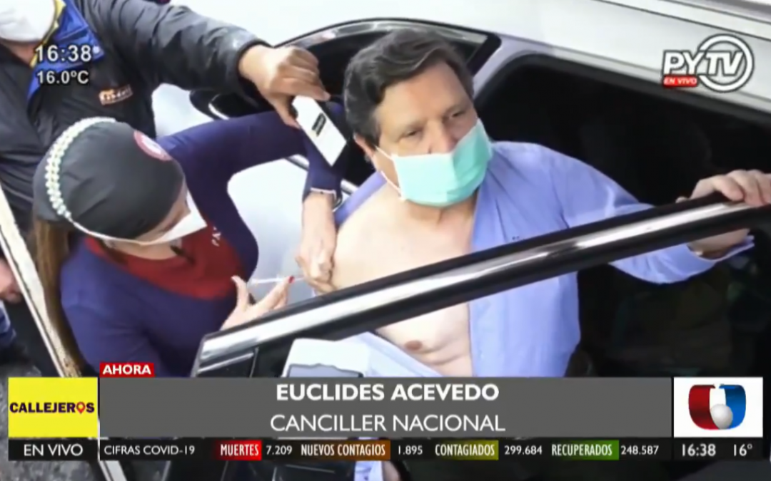 Acevedo recibió la primera dosis anticovid y afirma que más vacunas llegarán esta semana