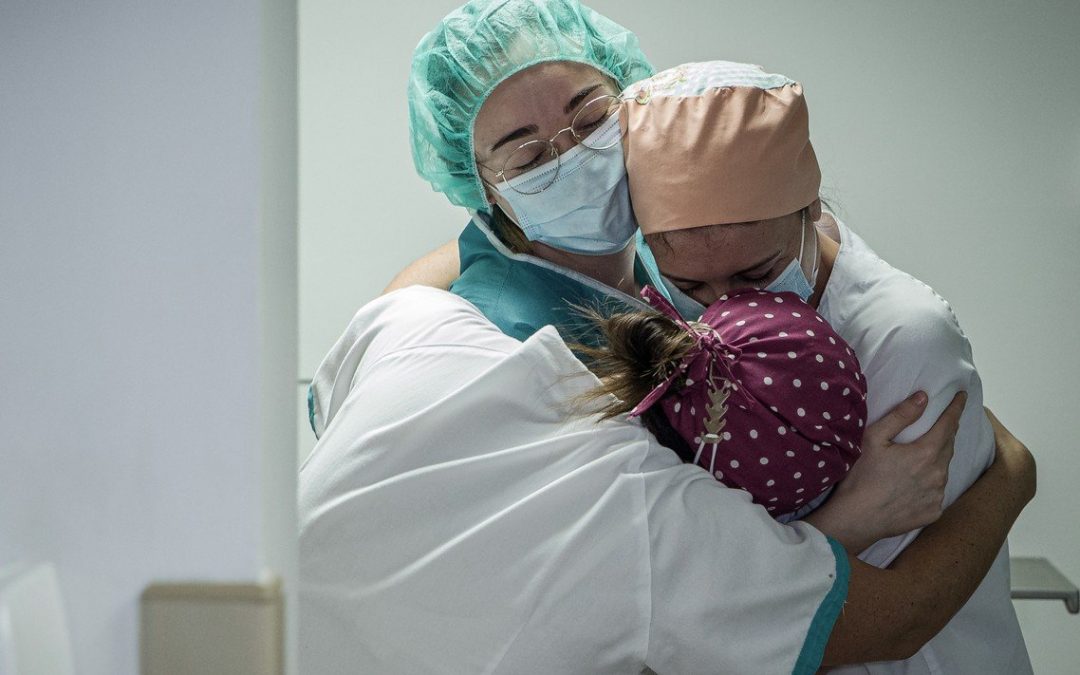 Día Internacional de la Enfermería: en Clínicas brindan homenaje a enfermeras