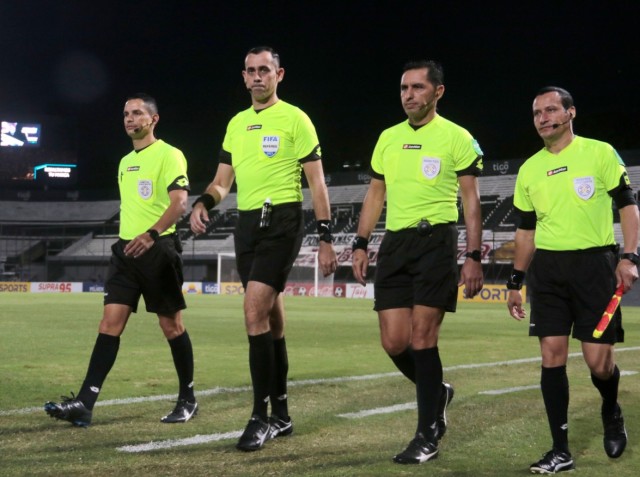 Apertura: confirmados los árbitros para la fecha 16