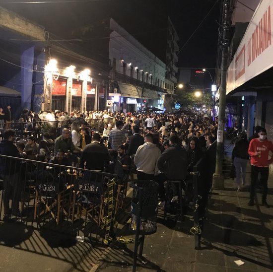 Municipalidad prohíbe a locales cerrar calles por incumplimiento de protocolos