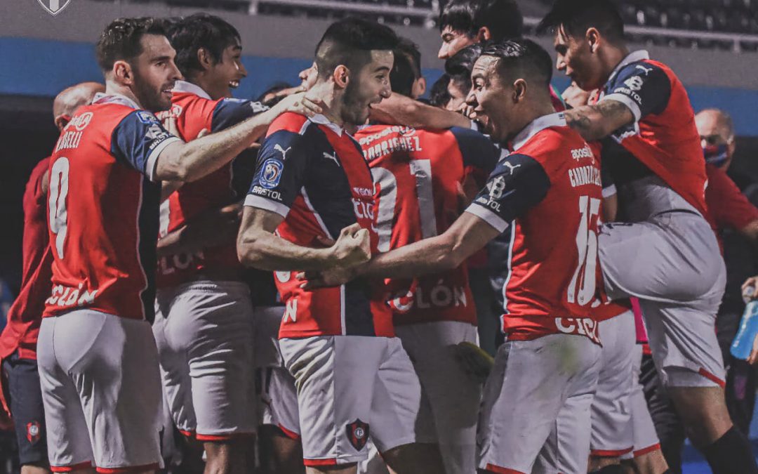 Por falta de pago, plantel de Cerro Porteño oficializa postura de no concentrar