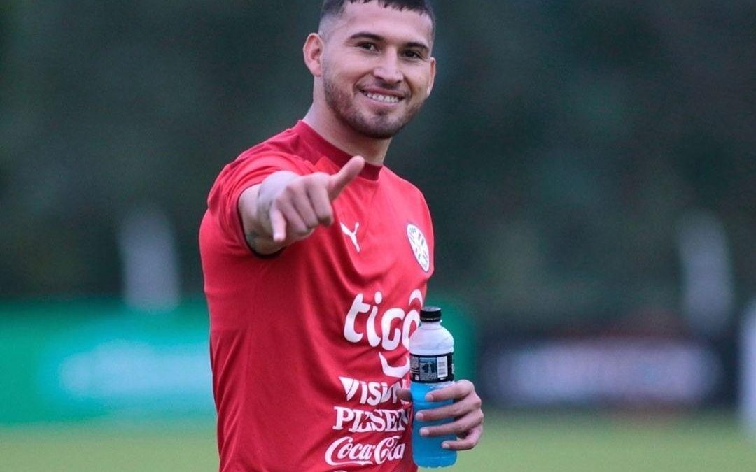Juan Escobar renunciaría a jugar la Copa América