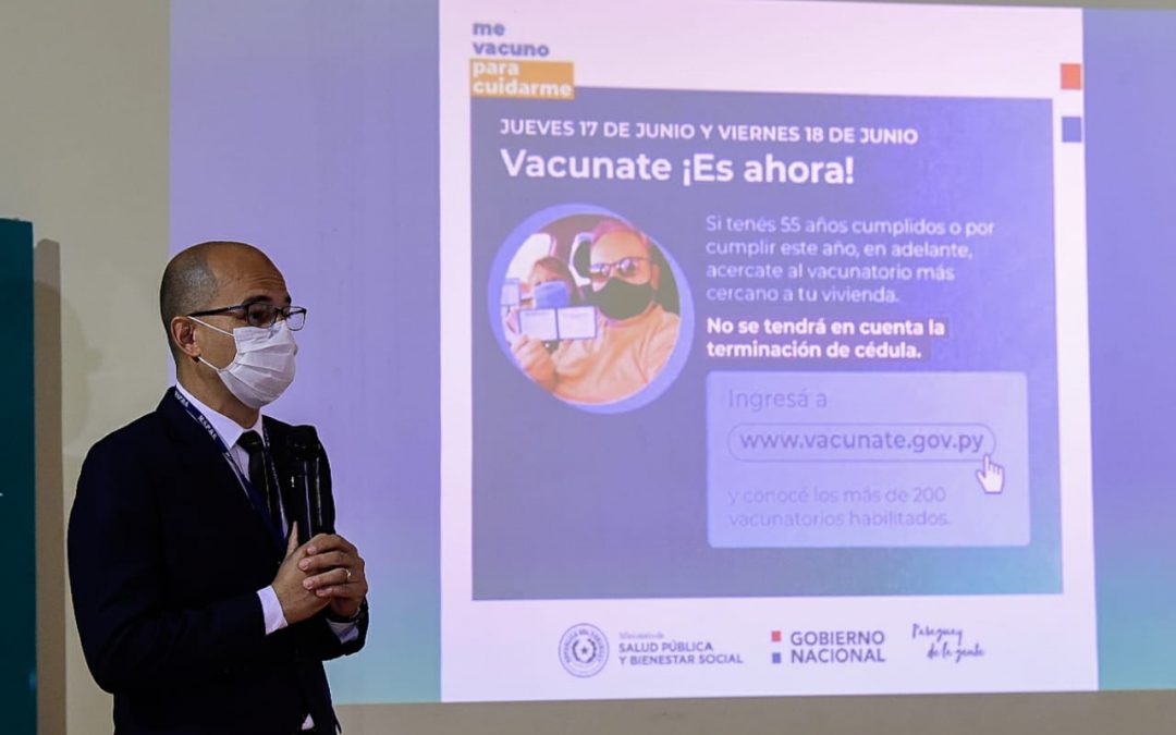 Vacunarán a mayores de 55 años sin tener en cuenta la terminación de cédula
