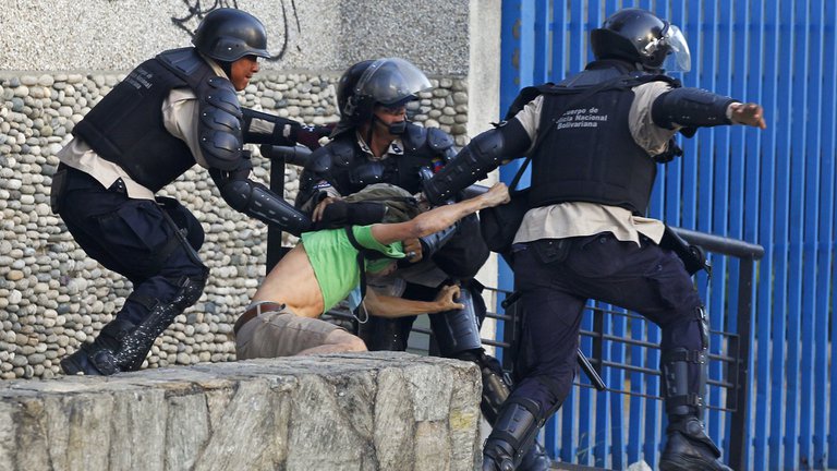 Amnistía insta a Corte Penal Internacional a tomar rápida decisión sobre Venezuela