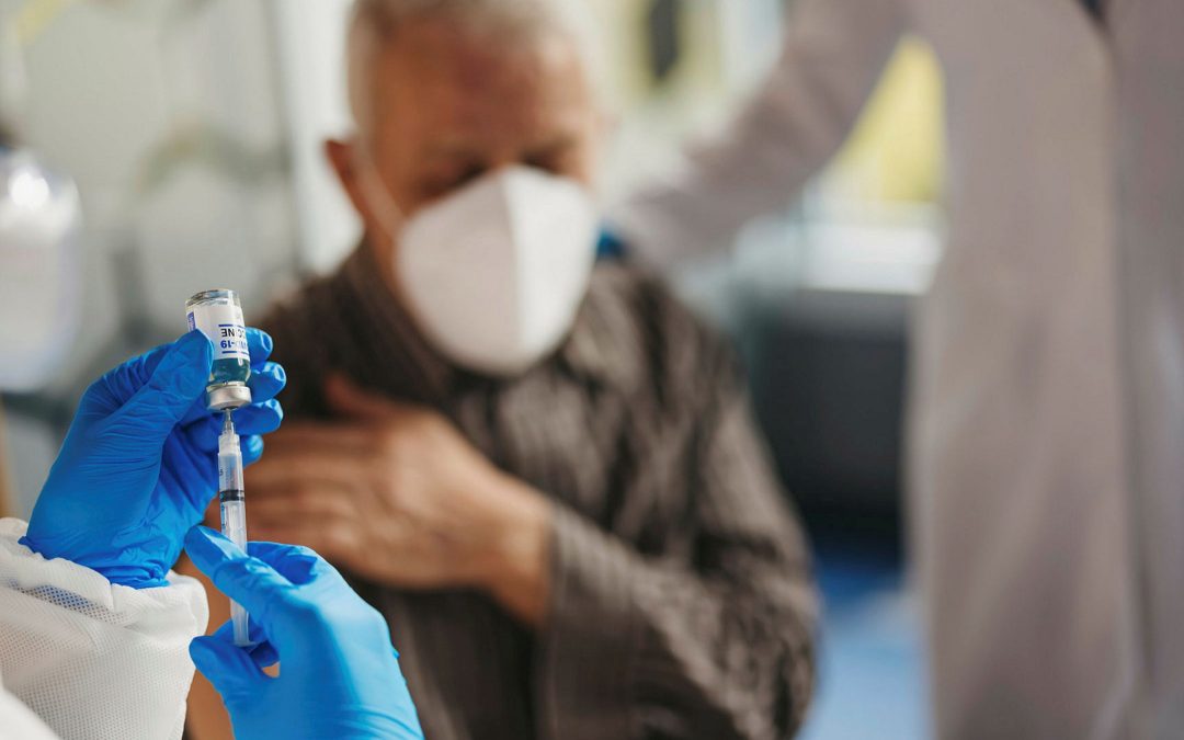 Salud anunció la compra de un millón de dosis de la vacuna UB-612