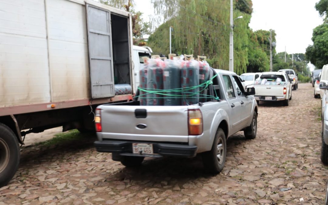 EBY dona 500 balones de oxígeno a Salud