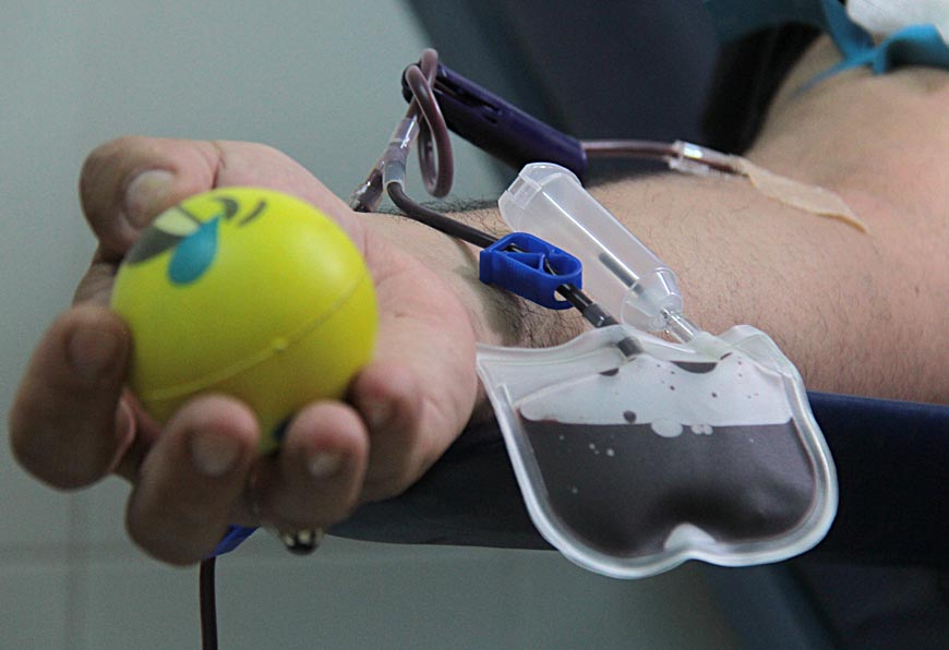¿Cuándo puedo donar sangre si recibí la vacuna anticovid?