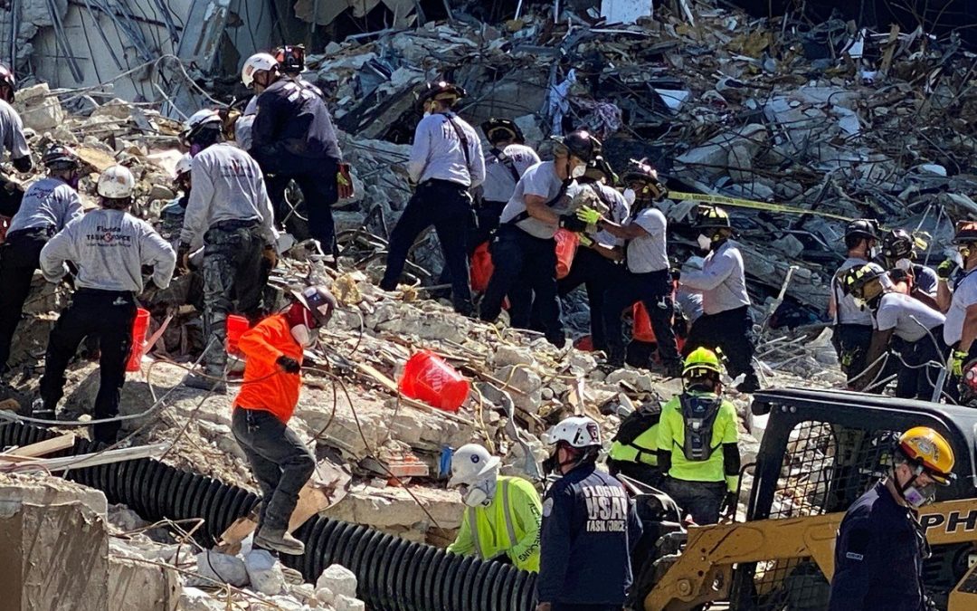 Por inestabilidad del edificio, paran búsqueda en lugar del derrumbe en Miami