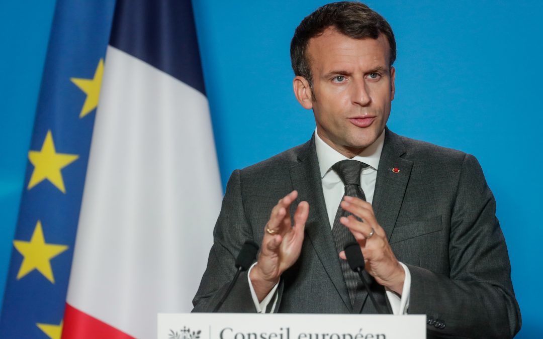 Macron a antivacunas: “Esta vez se quedan en casa ustedes, no nosotros”