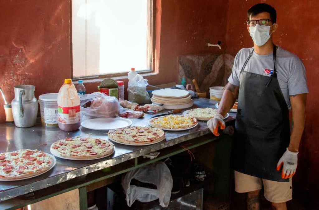 Pizzero artesanal busca reinsertarse a la sociedad