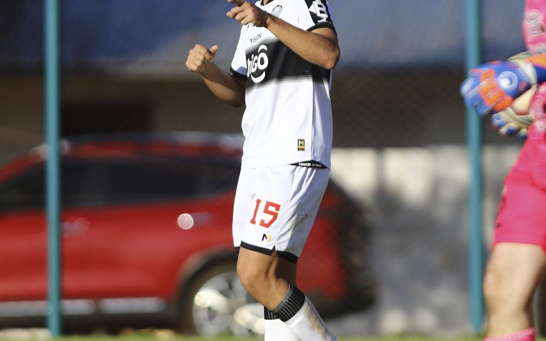 Pese a discapacidad auditiva, cumplió su sueño: debutar en Olimpia