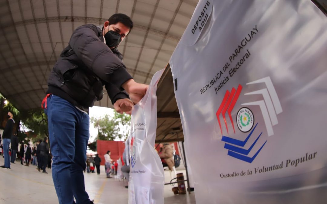 Senado aprueba proyecto para multar a quienes no acudan a votar