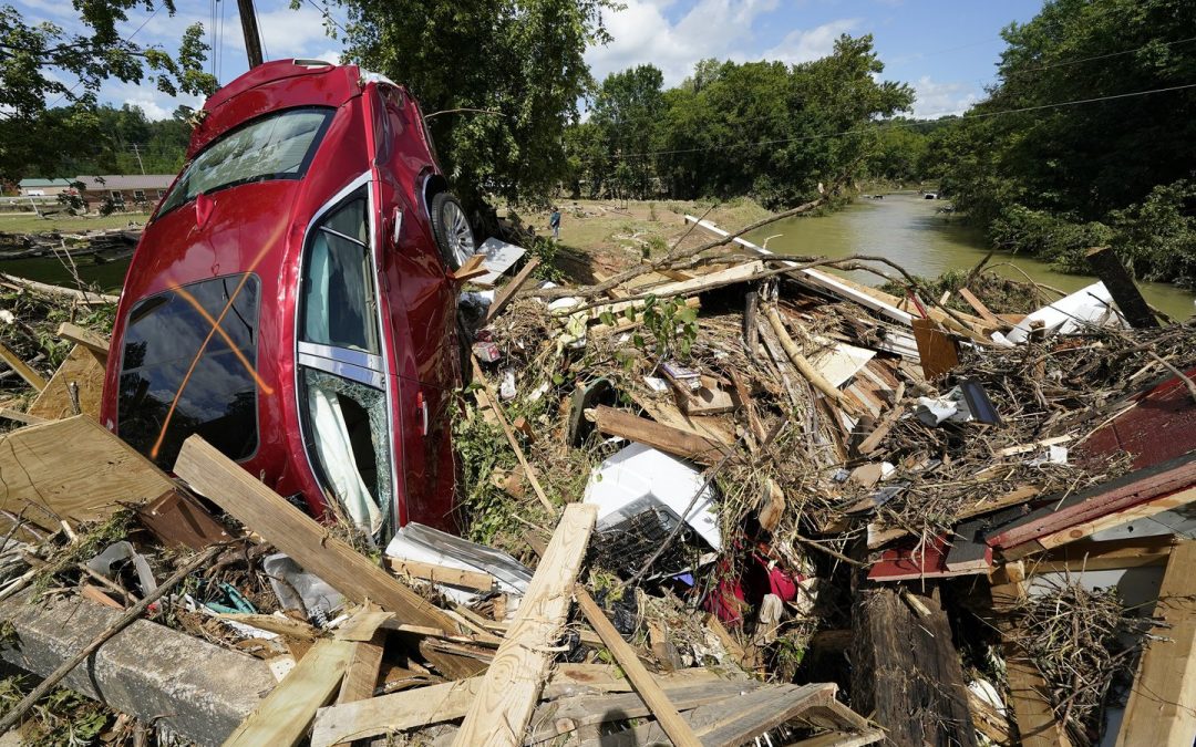 EE.UU: reportan 22 muertos y 17 desaparecidos en Tennessee tras inundaciones