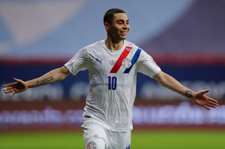 La Premier y La Liga no cederán a futbolistas sudamericanos para Eliminatorias