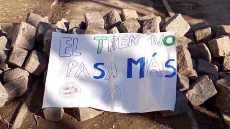 Le salvó la vida a su hermano antes de morir arrollada por un tren