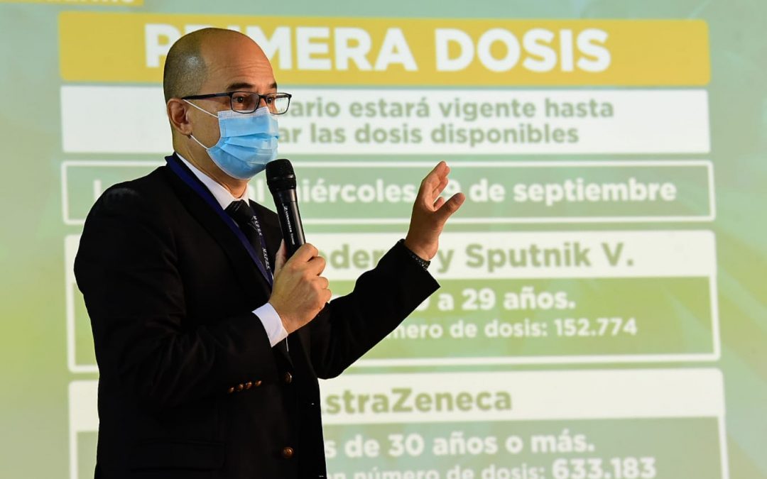 Salud libera dosis para vacunar a personas de 20 años en adelante desde el lunes 27
