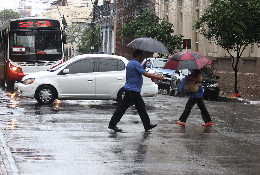Meteorología: lunes fresco a cálido con precipitaciones