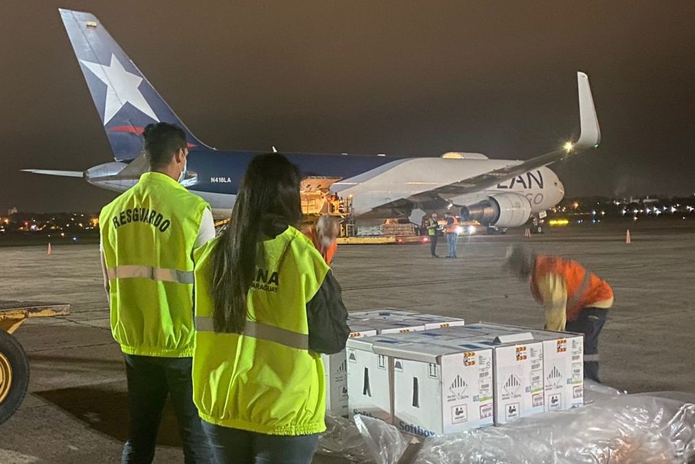 Más de 80 mil dosis de la Pfizer arribaron al país