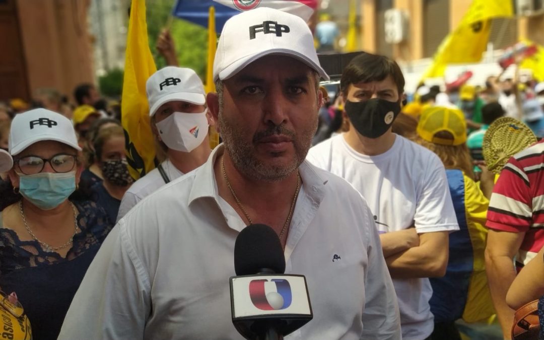 Docentes vuelven a rechazar propuesta del MEC y trasladarán lucha al Congreso