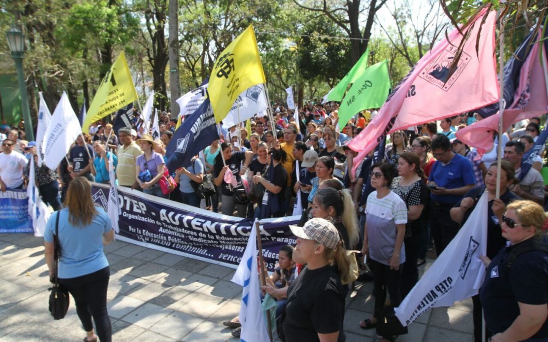 Docentes retoman clases desde hoy