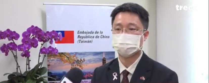 Taiwán otorga becas a estudiantes que viajarán este martes a Oriente