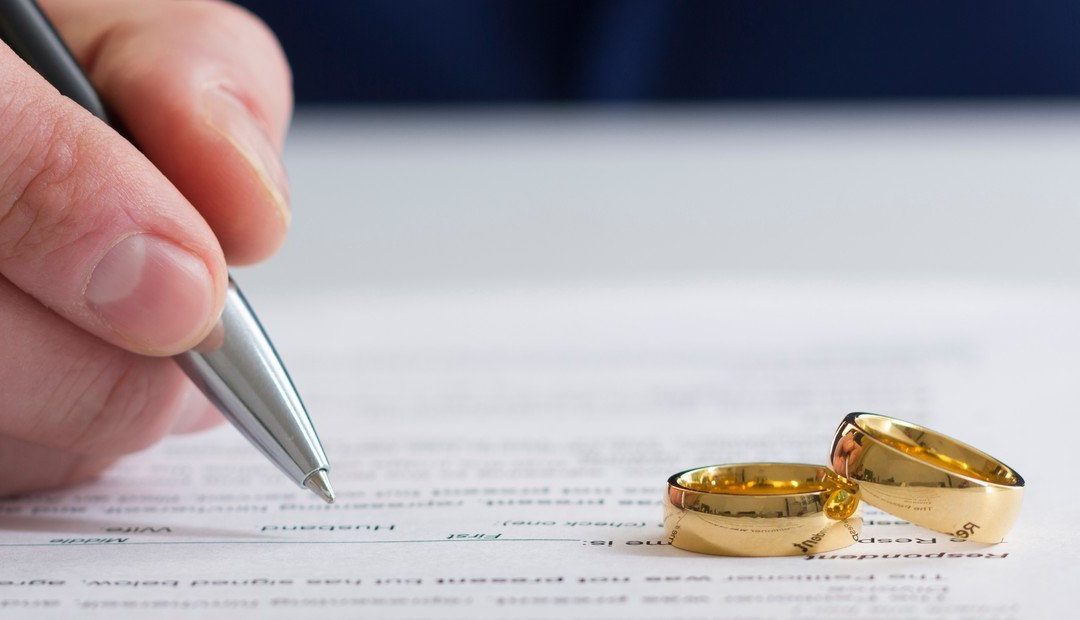 Egipto: pidió el divorcio a su esposa tras verla sin maquillaje