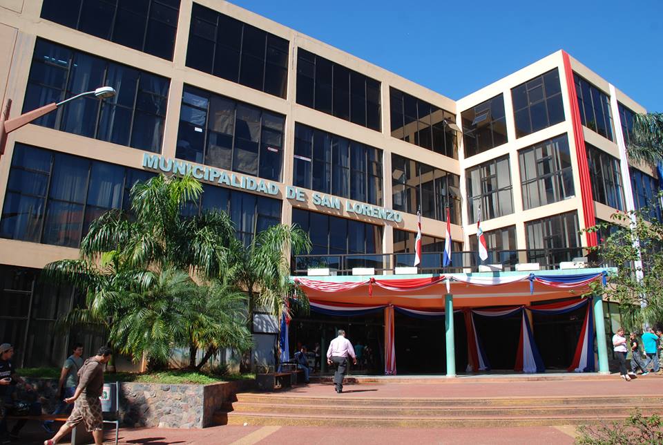 Intendente de San Lorenzo desvinculó a 488 funcionarios