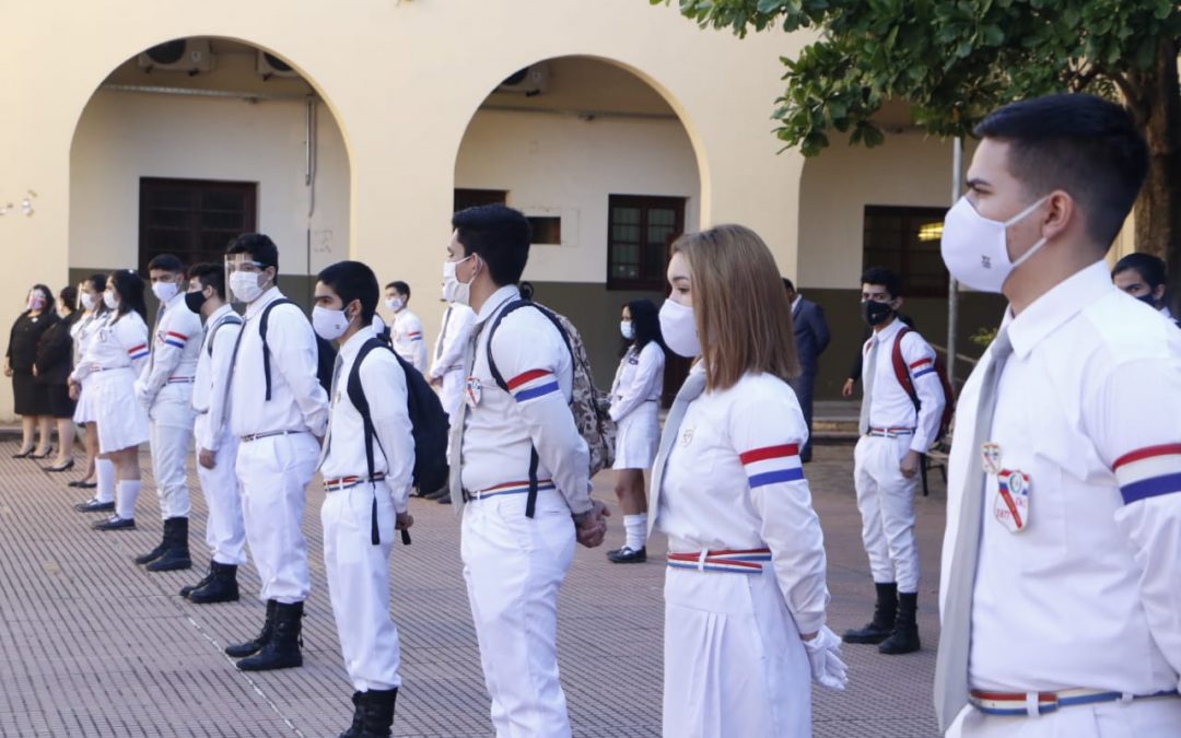 MEC presenta protocolo para actos de graduación