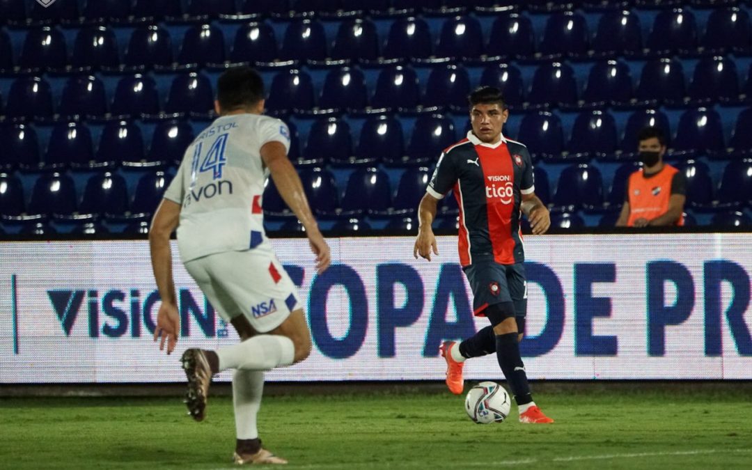 Cerro goleó a Nacional en el Defensores y sueña con campeonar