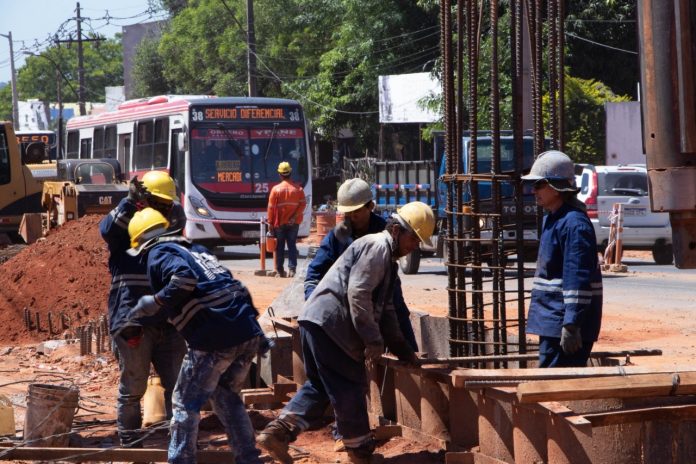 Obras de Tres Bocas avanzan en un 64% y se acerca a 1.300 pilotes construidos