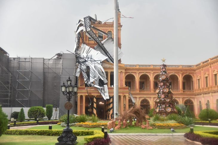 Aseguran que Palacio de López no sufrió daños importantes, tras fuerte temporal