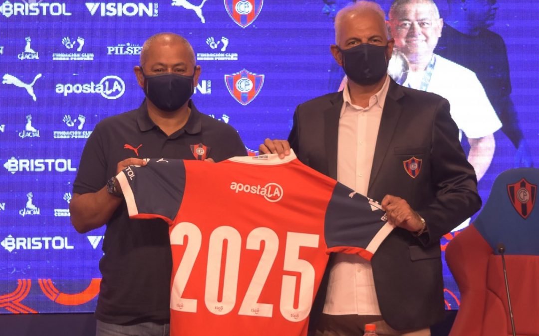 Es oficial: ‘Chiqui’ Arce continúa en Cerro hasta el 2025