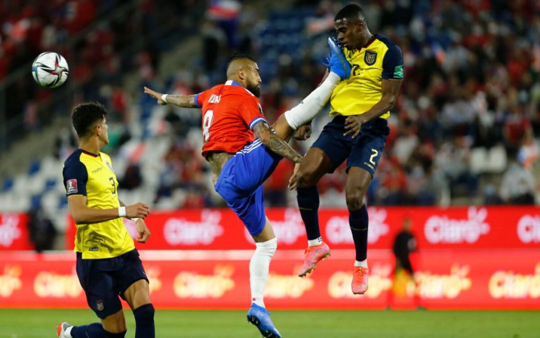 FIFA sanciona con tres partidos a Arturo Vidal tras brutal patada