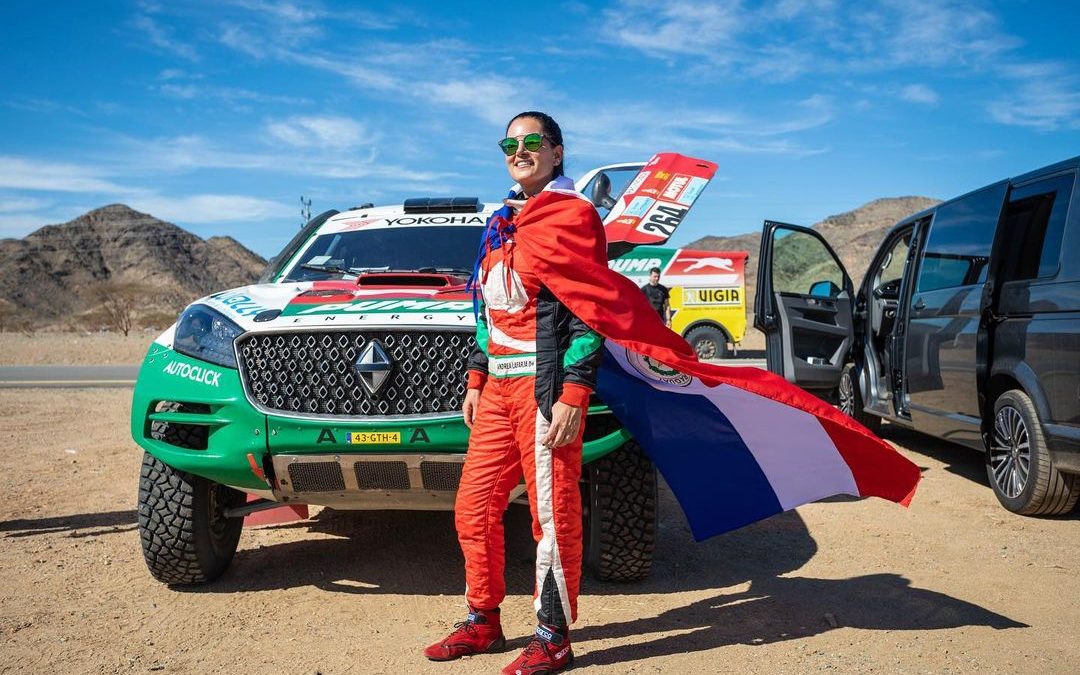 Orgullo: Andrea Lafarja culminó el Rally Dakar en Arabia Saudita
