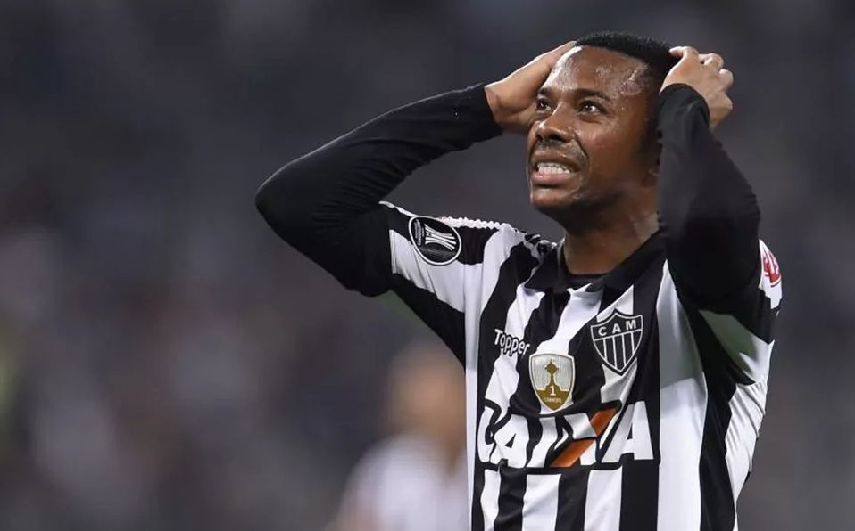 Confirman condena de Robinho a nueve años de prisión por abuso grupal