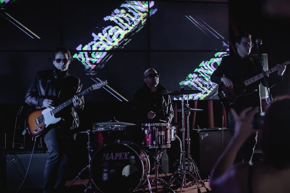 Katalinos: presentan videoclips y temas que serán parte de una banda sonora de cine
