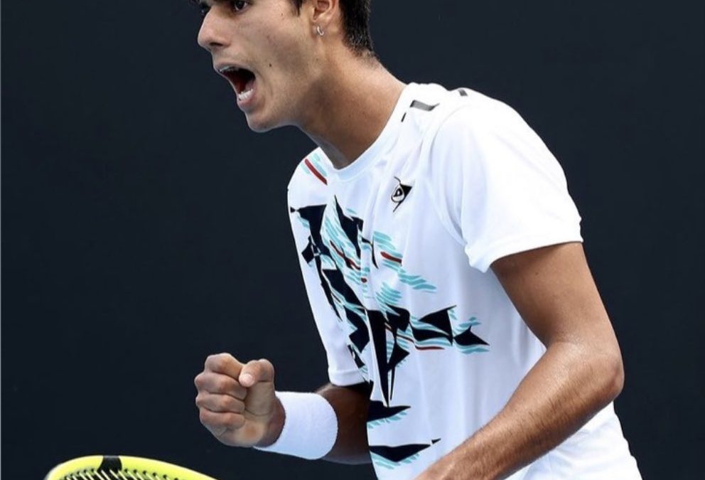 Dani Vallejo avanza a semis en el Australian Open Junior