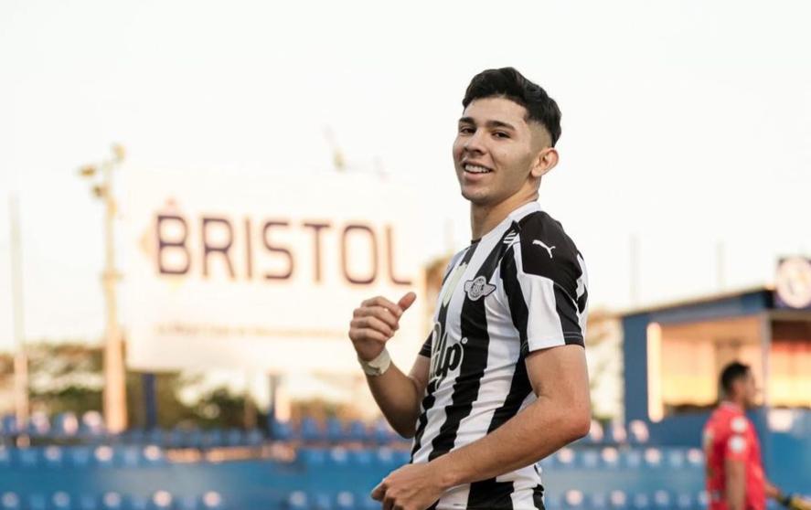 Cayó la transferencia de Julio Enciso al Brighton