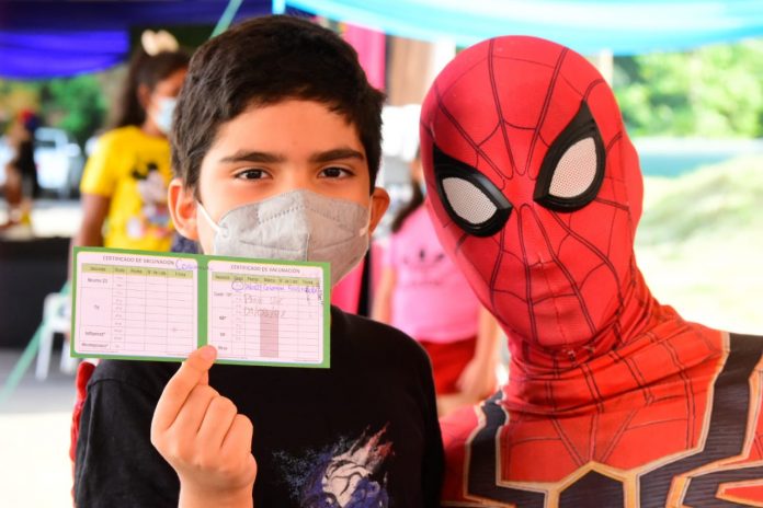 Más de 25 mil niños fueron vacunados contra el Covid-19 este lunes