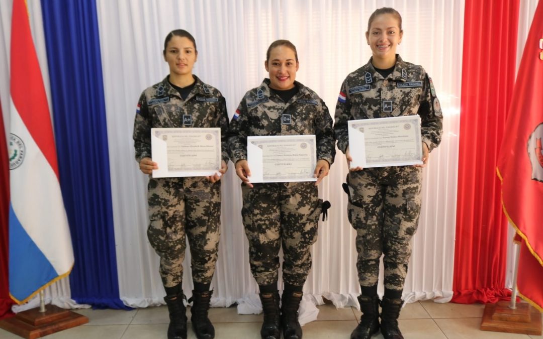 Grupo Lince: egresaron las primeras mujeres instructoras