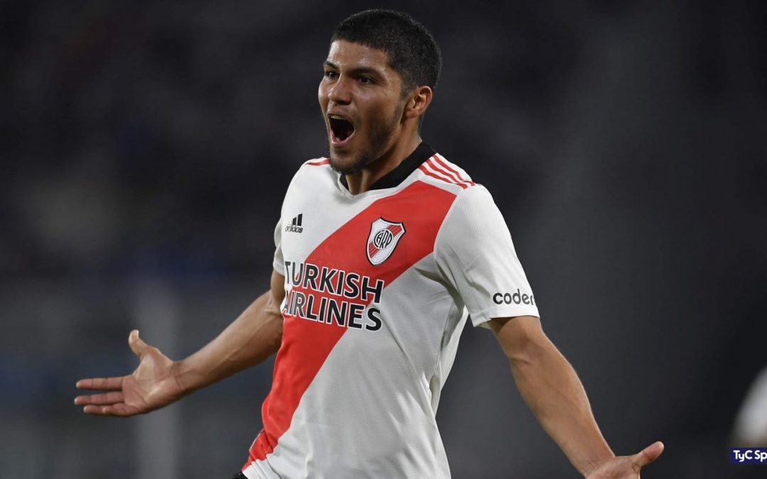 Robert Rojas renovó con River y tendrá la cláusula de salida más alta del plantel