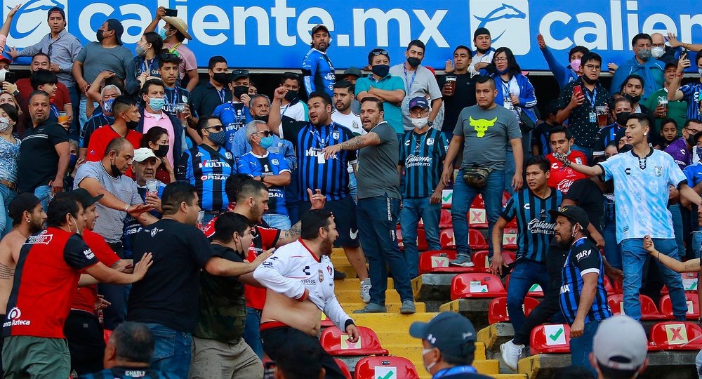 Querétaro jugará un año sin público en partidos de local