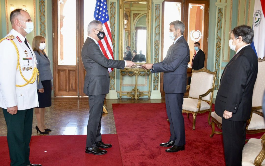 Paraguay y EE.UU unen lazos de cooperación para proteger principios democráticos