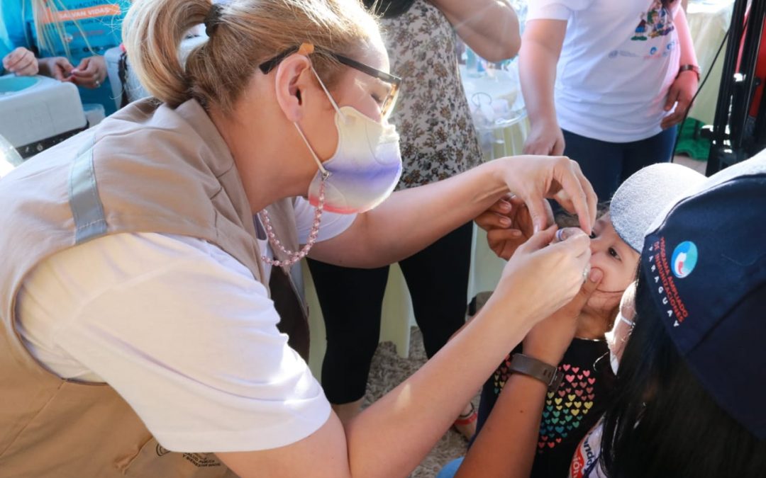 Instan a padres a vacunar a sus hijos contra el sarampión, polio y rubéola