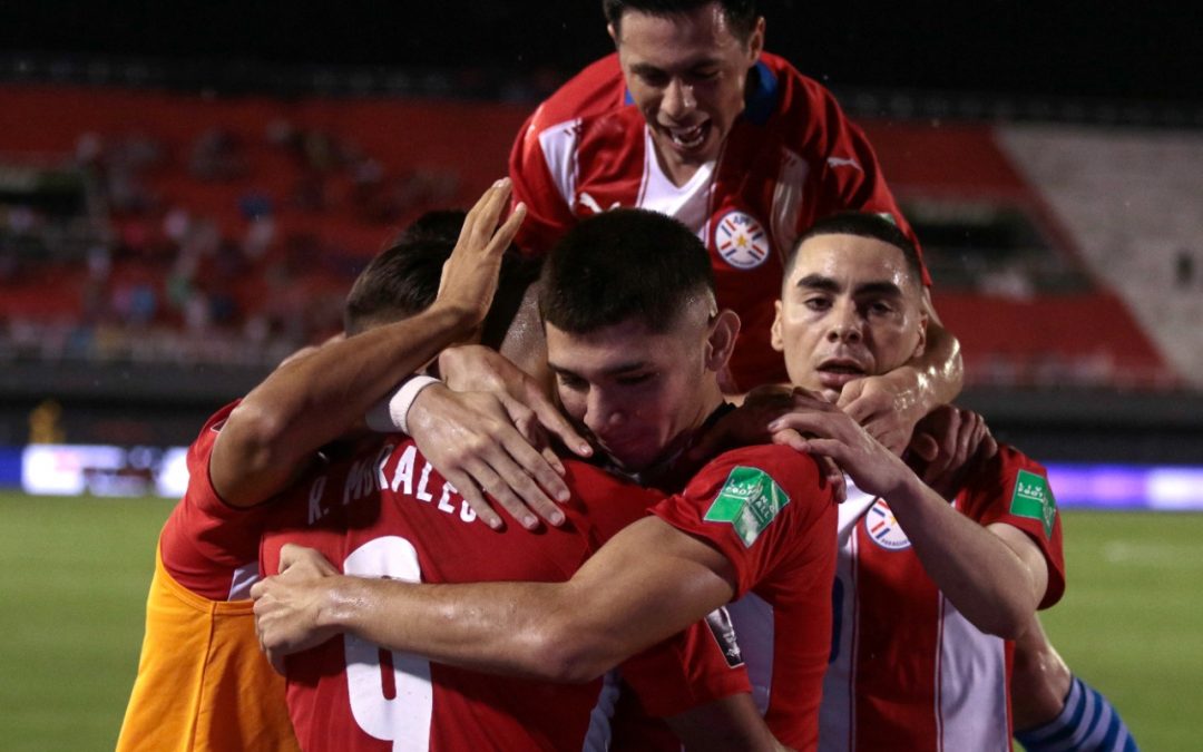 Eliminatorias: Paraguay volvió a marcar tras 7 partidos y ganó a Ecuador por 3-1