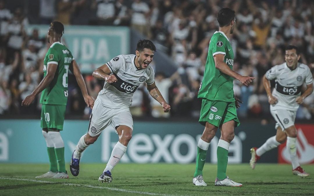 Iván Torres, convocado por Barros Schelotto para el partido ante Perú